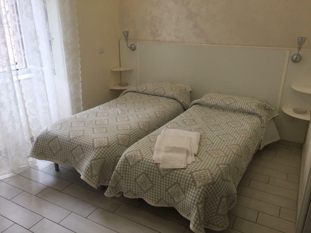 Albergo Oasi Неаполь Экстерьер фото